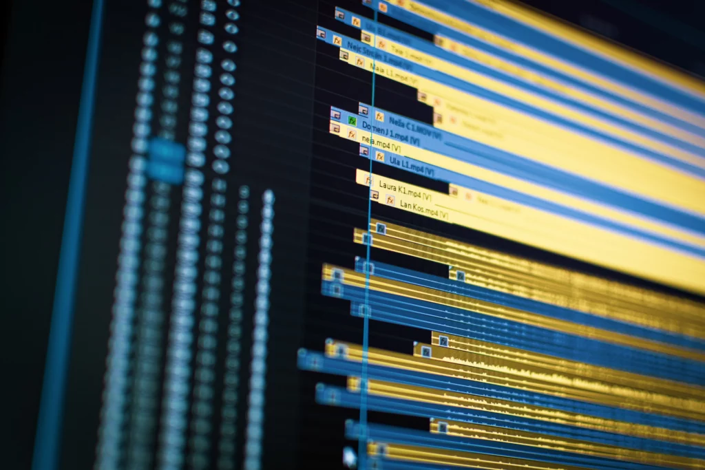 Technische interface die de geleidelijke migratie van software en gegevens naar Europese oplossingen illustreert